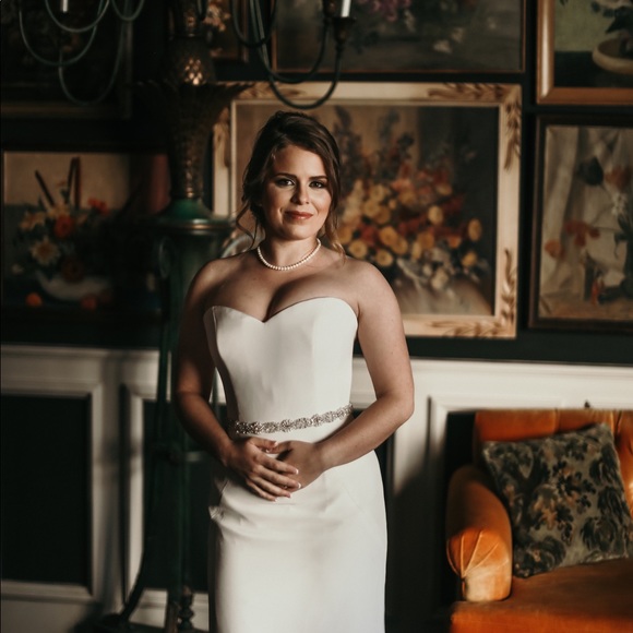 Meet your Posher, Erin - Picture 4 of 4